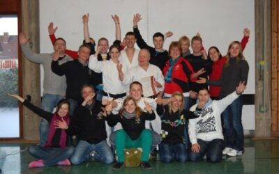 Becky, Andy S und Hennes bestehen Prüfungen zum Dan