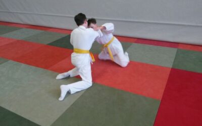 Vier neue Orangegurte in der Montagsguppe