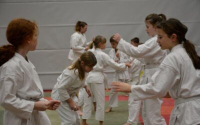 Zwei Kinderprüfungen mit 24 Prüflingen