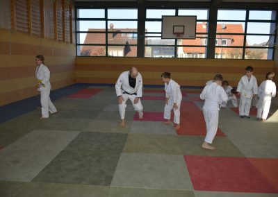 die Kinder sind konzentriert